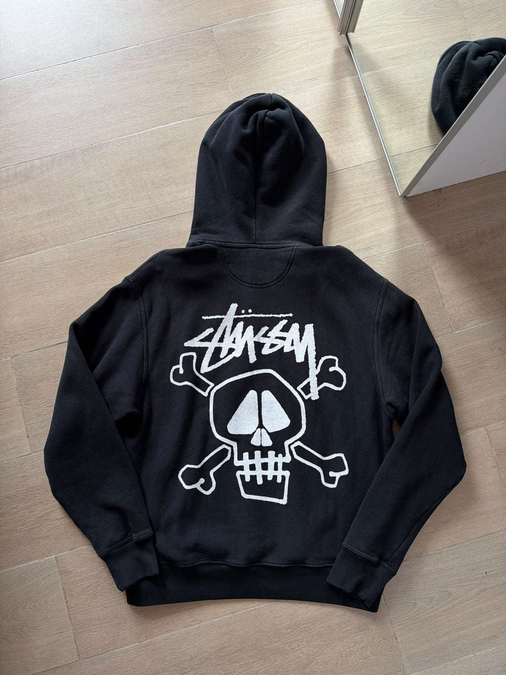 Stüssy Skull & Bones Pigment Dyed Hoodie Black (M)