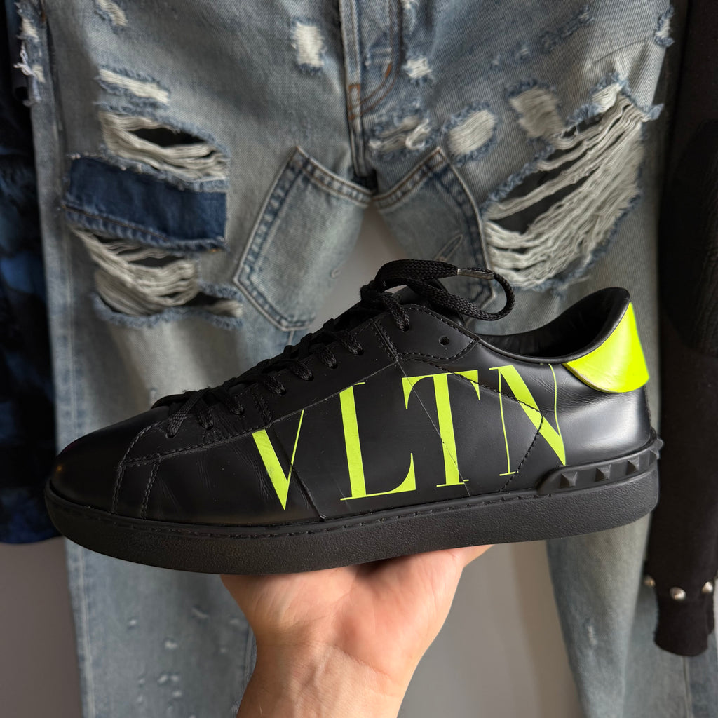 Valentino Garavani Open VLTN Print Sneakers Black/Green (42EU)