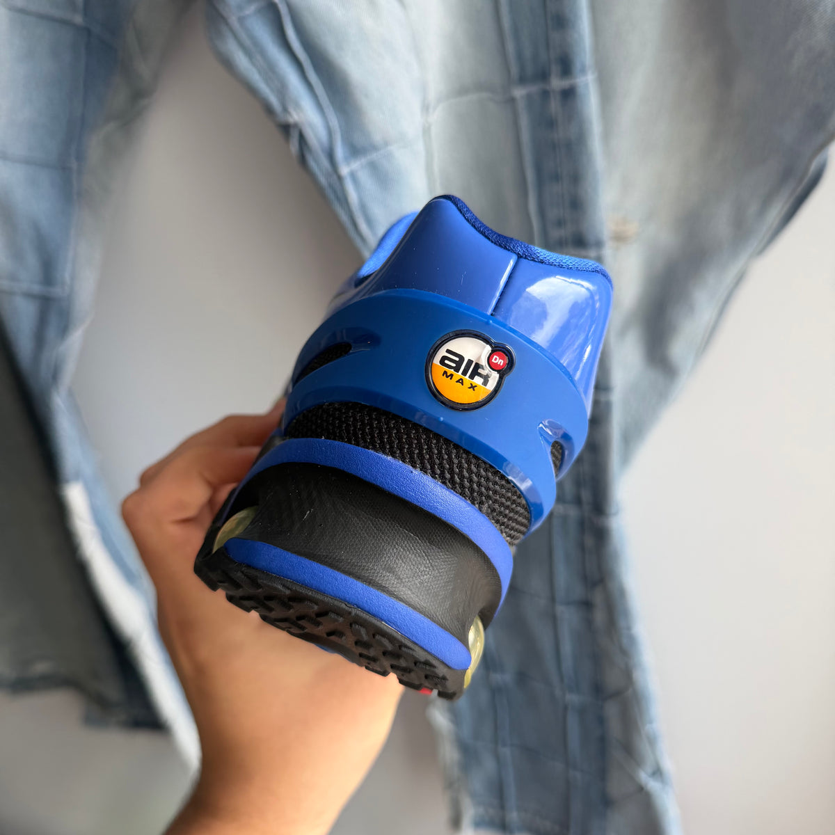 Nike x Patta DN8 Air Max Sneakers Game Royal (9US)