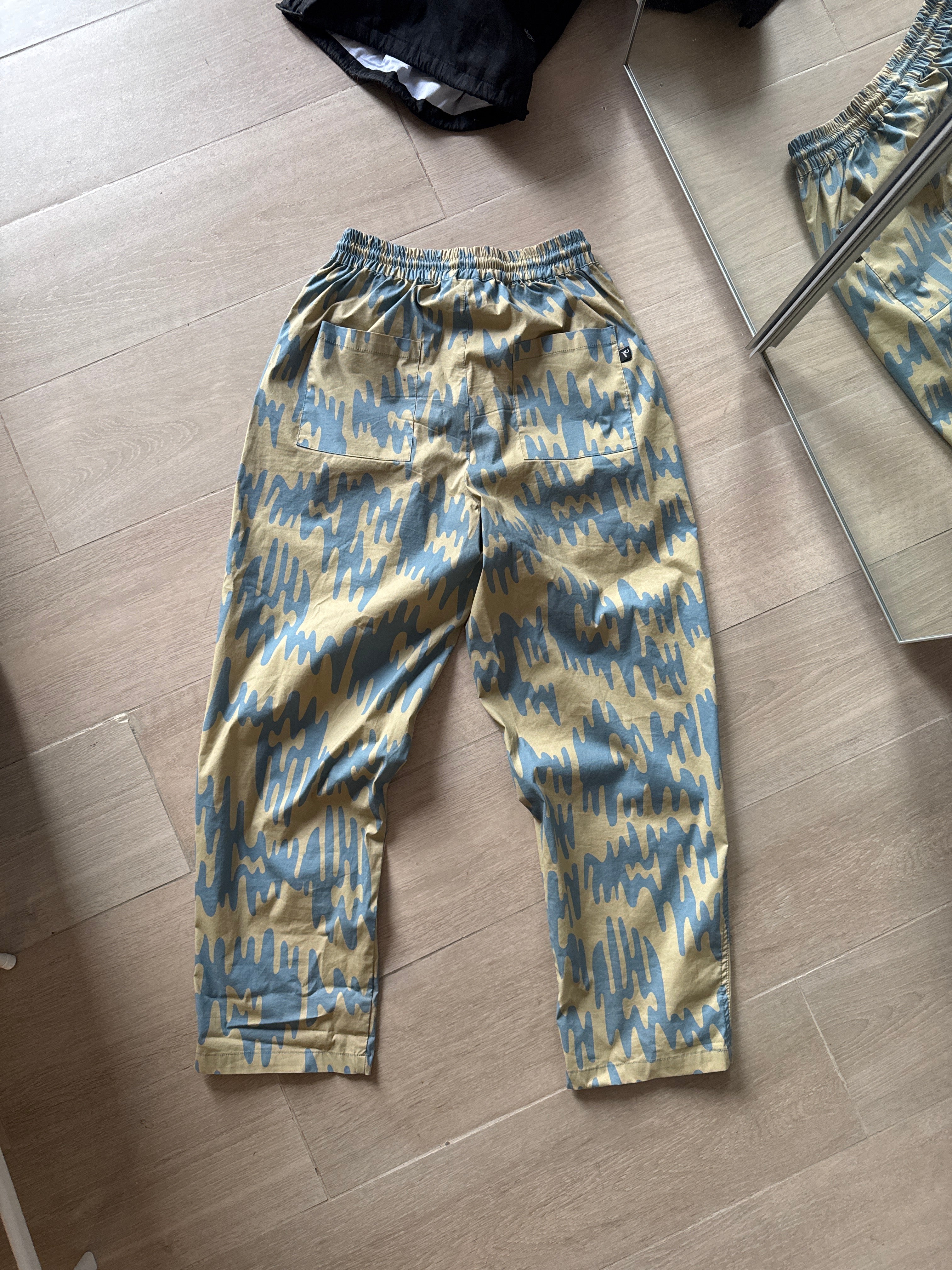By Parra Tremor Pattern Pants Khaki