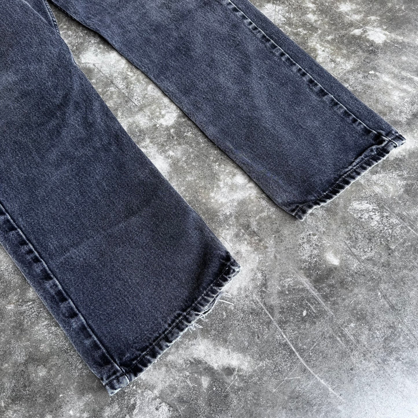 2000s Levis 505 Black Faded Jeans (11)