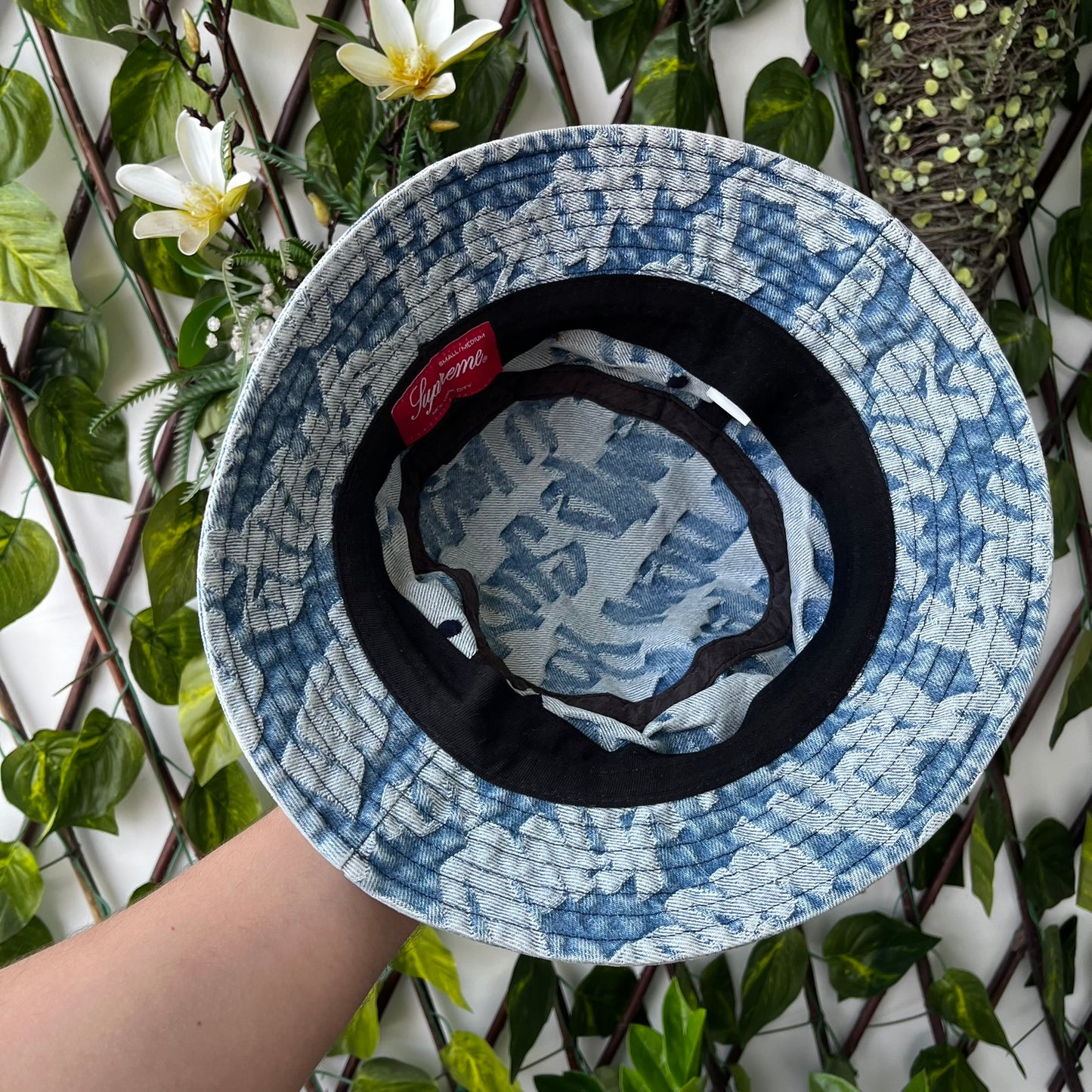 Supreme Fat Tip Jacquard Bucket Hat