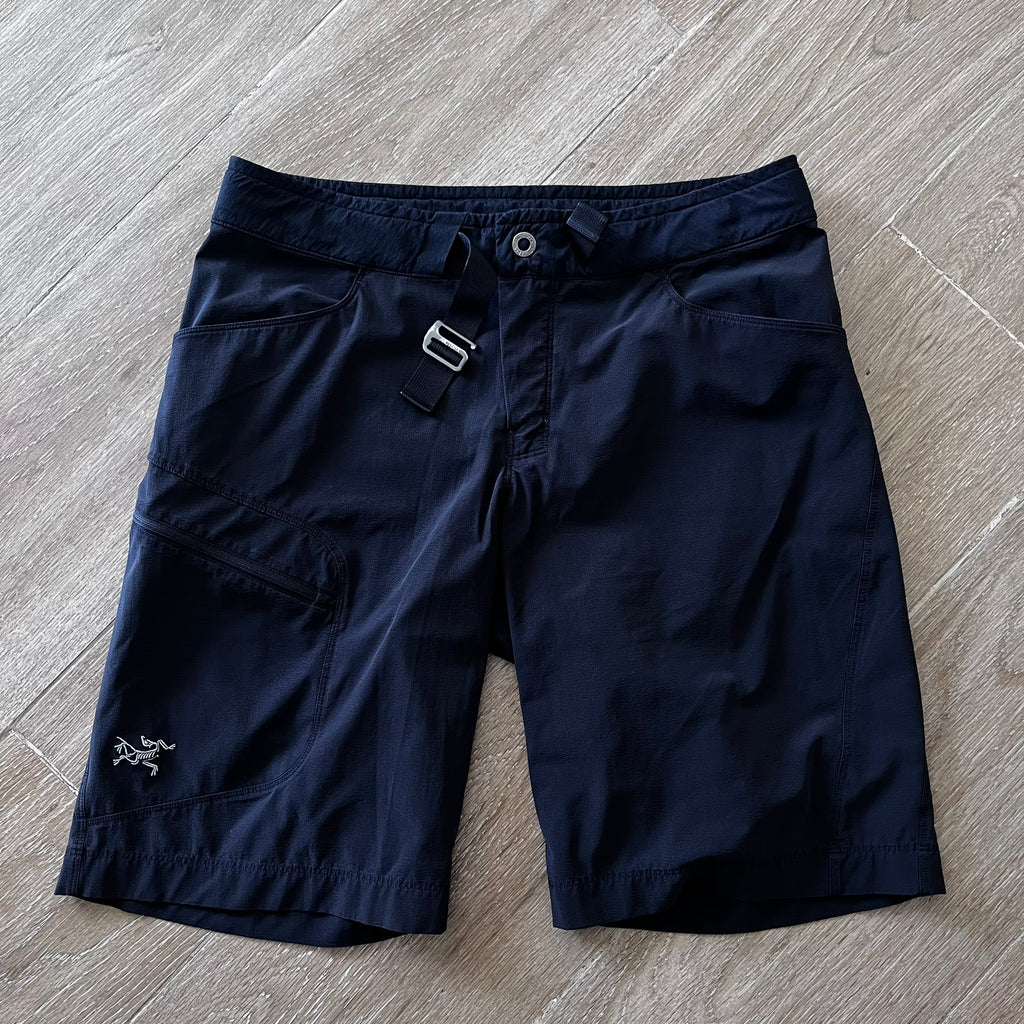 2000s Arc'teryx Lefroy Shorts