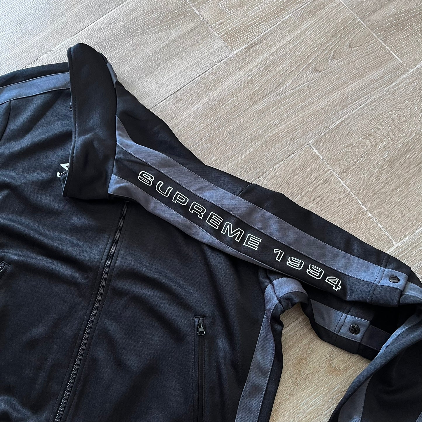 Supreme x Umbro Snap Sleeve Jacket