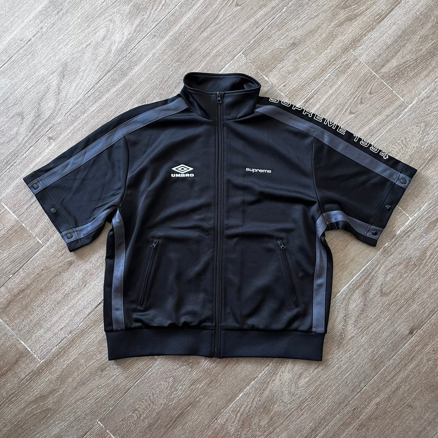 Supreme x Umbro Snap Sleeve Jacket