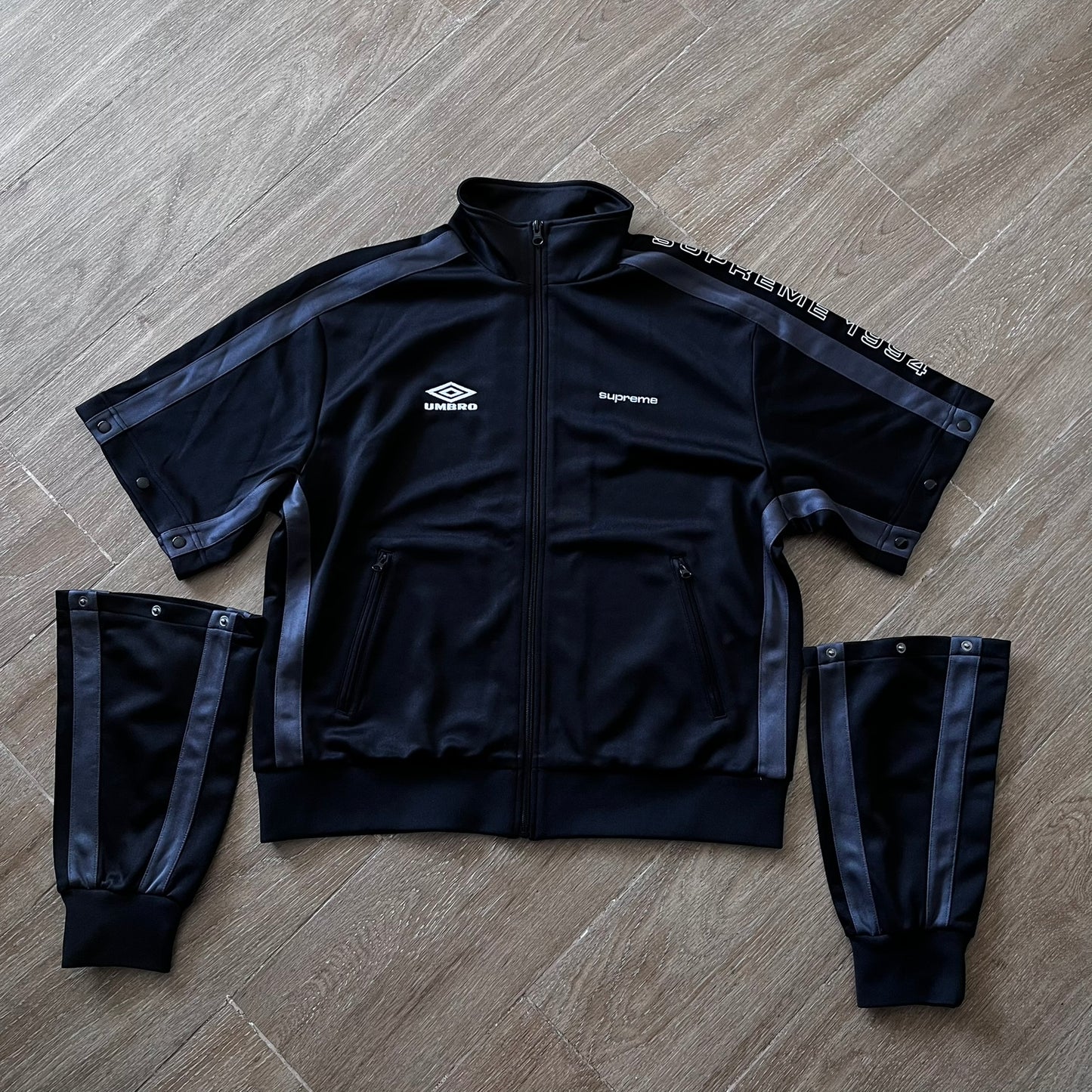 Supreme x Umbro Snap Sleeve Jacket